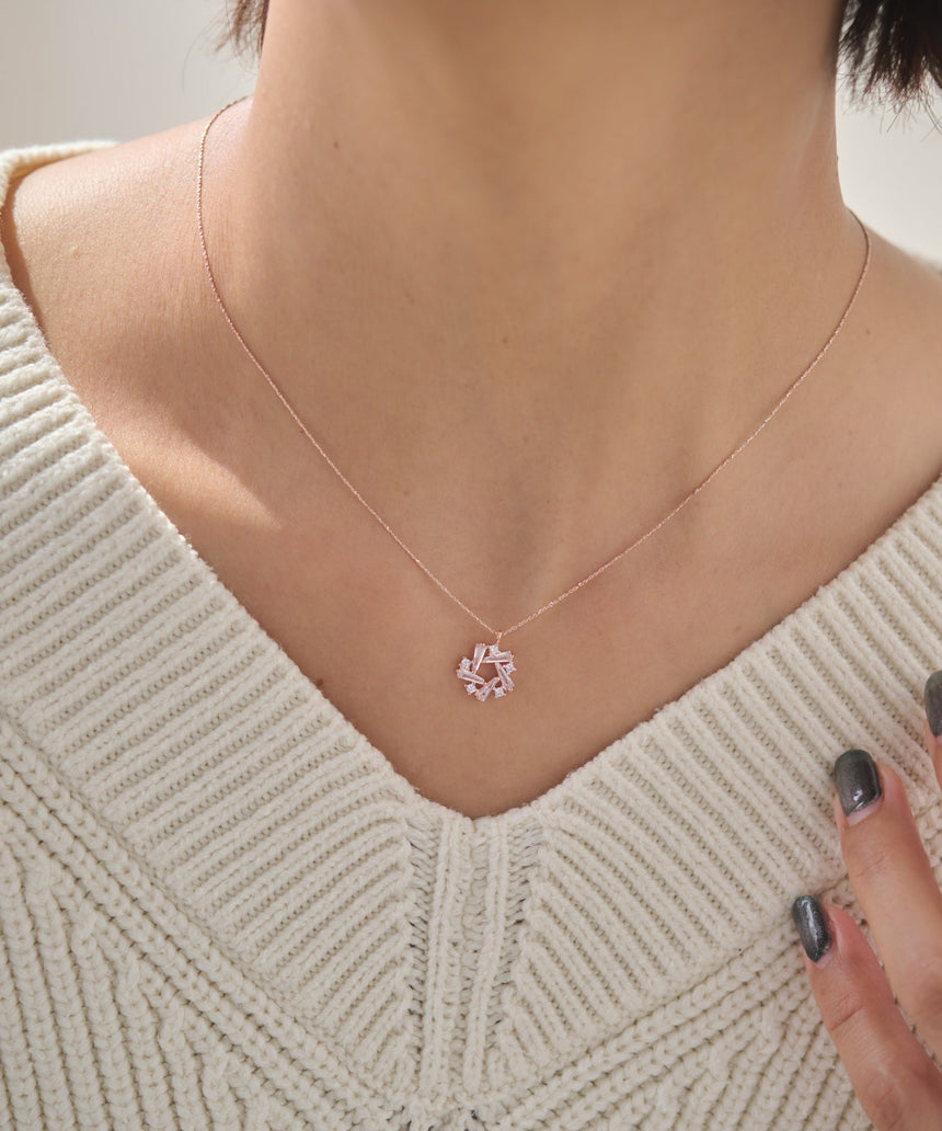 デザインネックレス