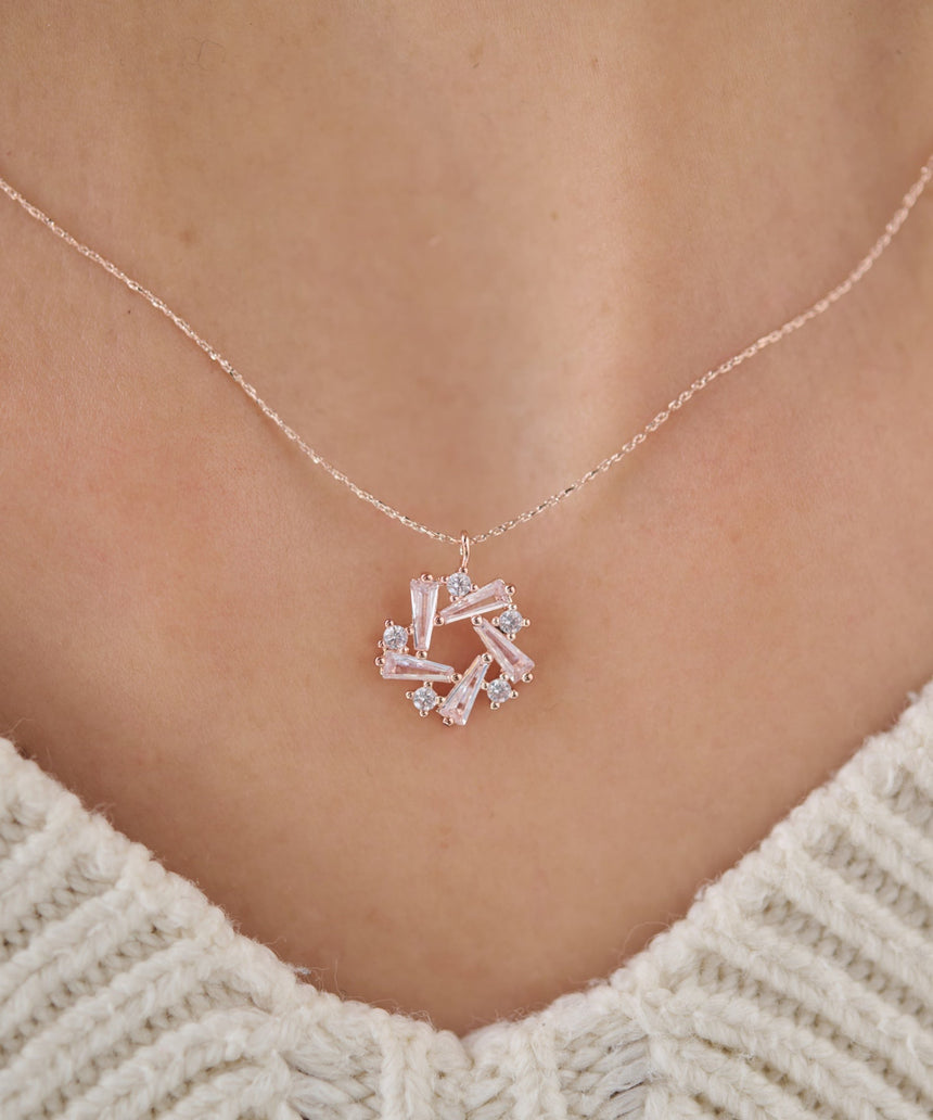 デザインネックレス