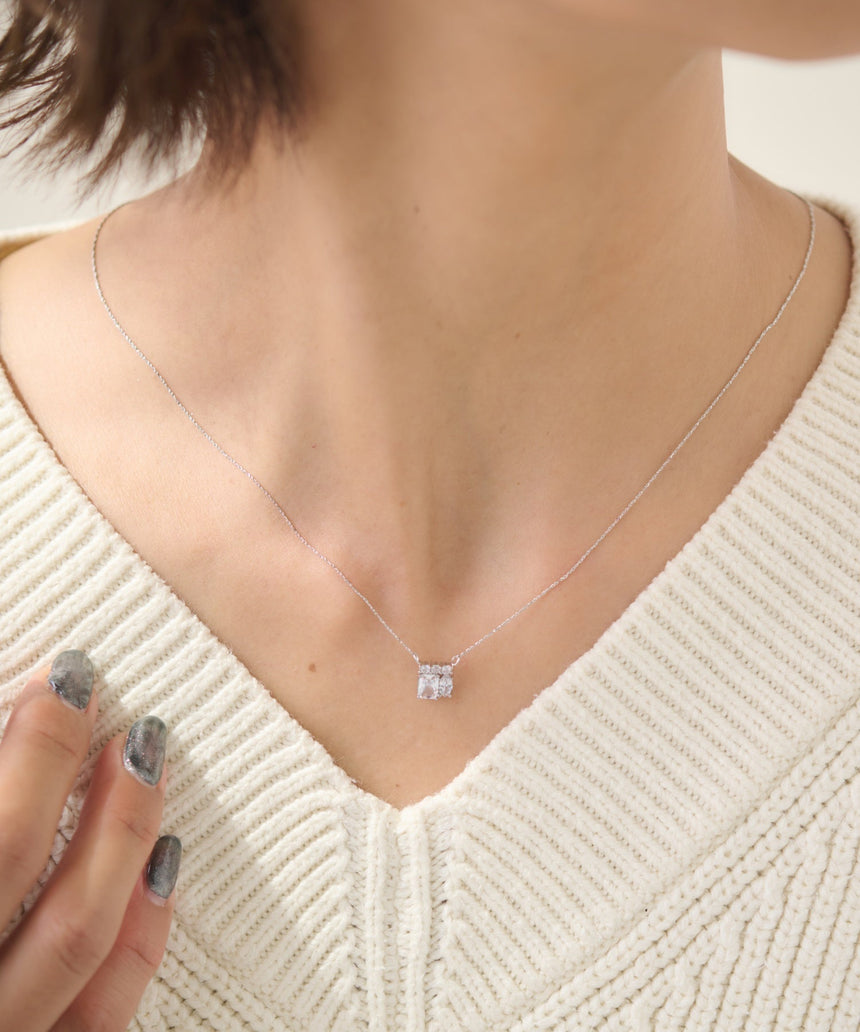 デザインネックレス