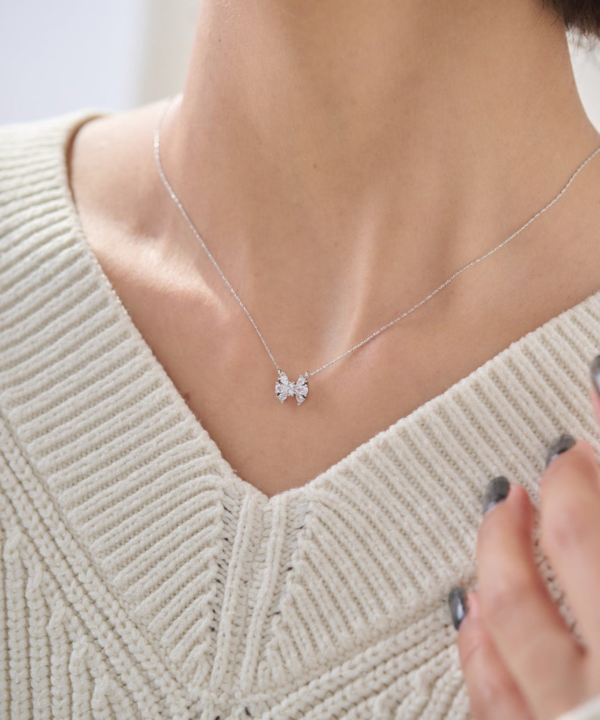 デザインネックレス