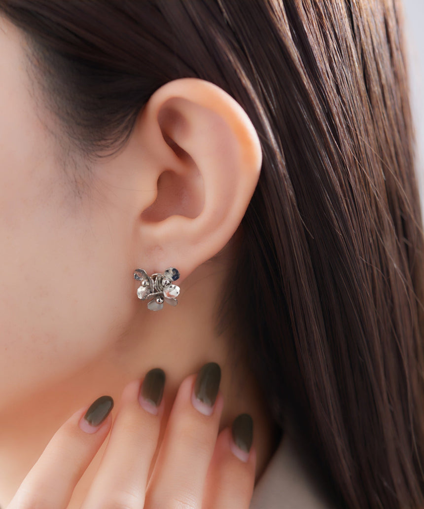 樹脂ピアス