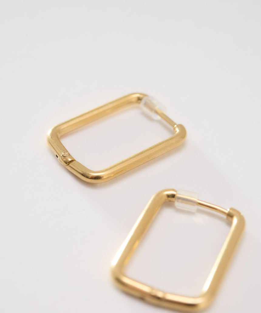 ステンレスピアス