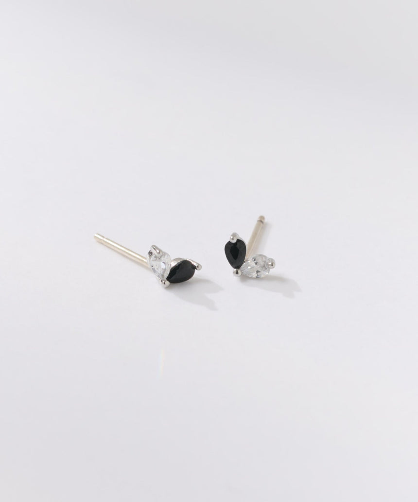 シルバーポストピアス