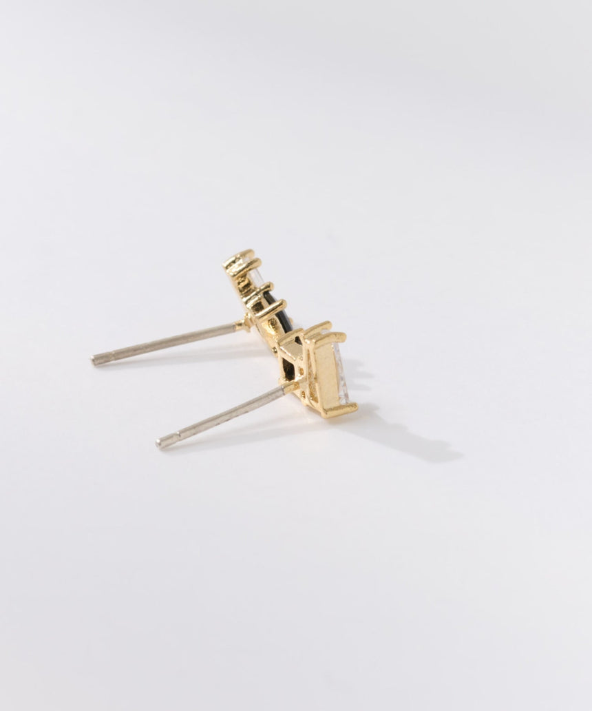 シルバーポストピアス