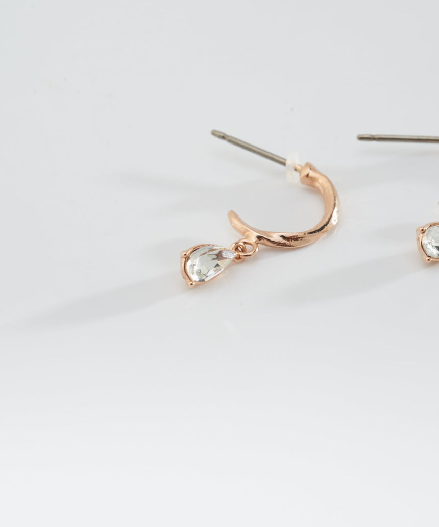 純チタンポストピアス