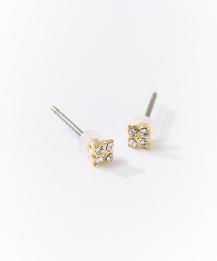 純チタンポストピアス