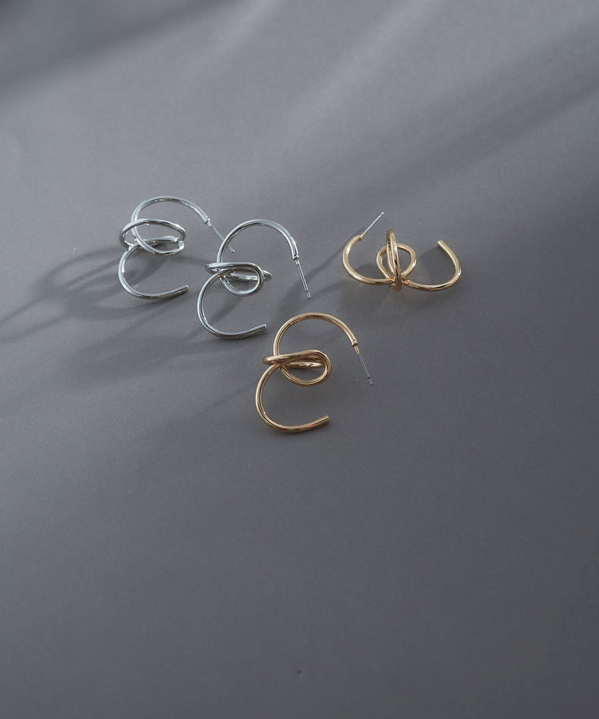 デザインピアス