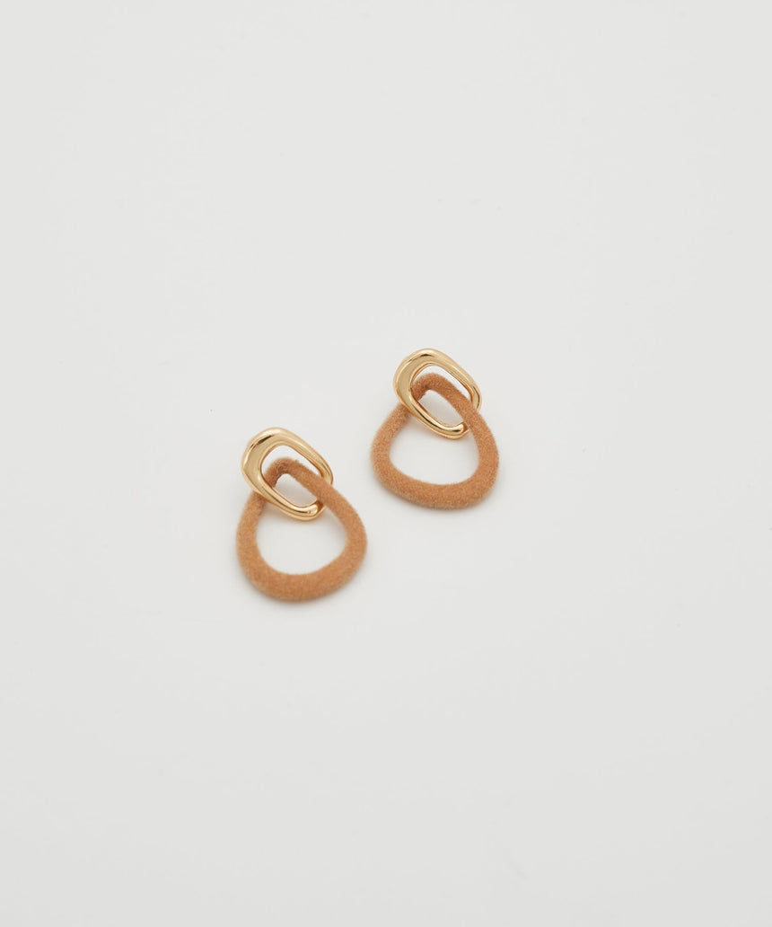 デザインピアス